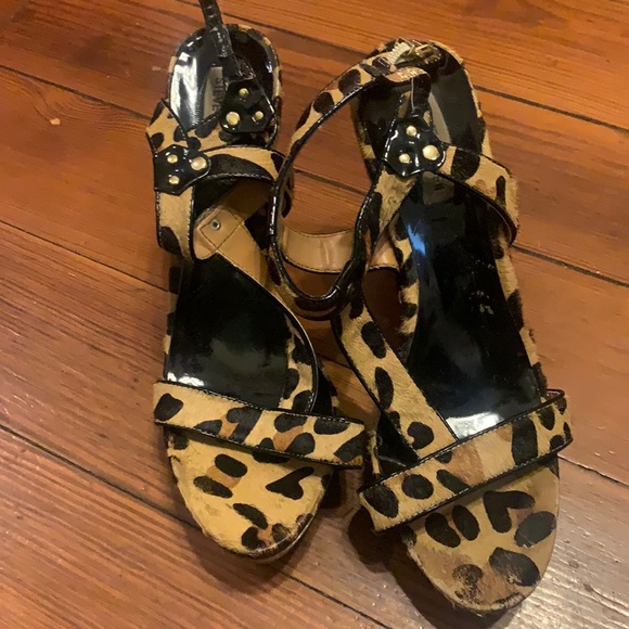 Leopard heels
